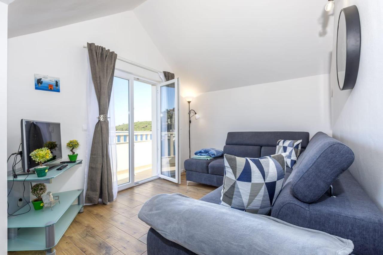 Balkun Appartement Maslinica Buitenkant foto